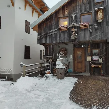 Frühstückspension Cianbolpin Canazei