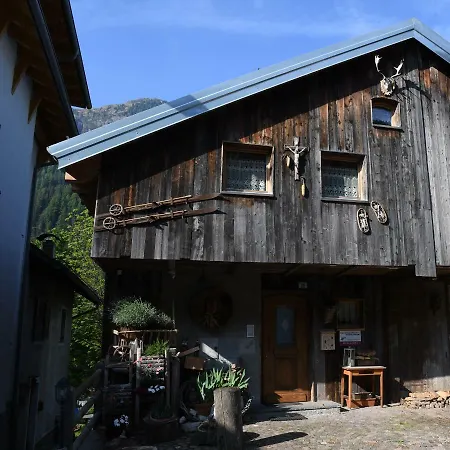 Cianbolpin Frühstückspension Canazei