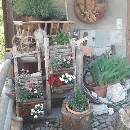 Cianbolpin Frühstückspension Canazei