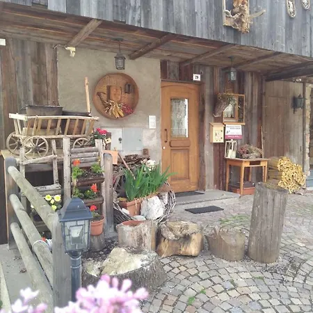 Cianbolpin Frühstückspension Canazei